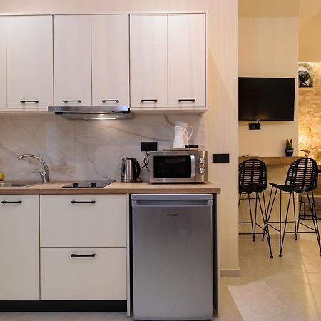 Teo Apartments Джорджополис Екстериор снимка