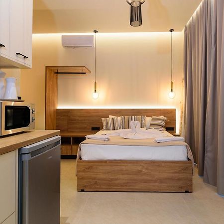 Teo Apartments Джорджополис Екстериор снимка