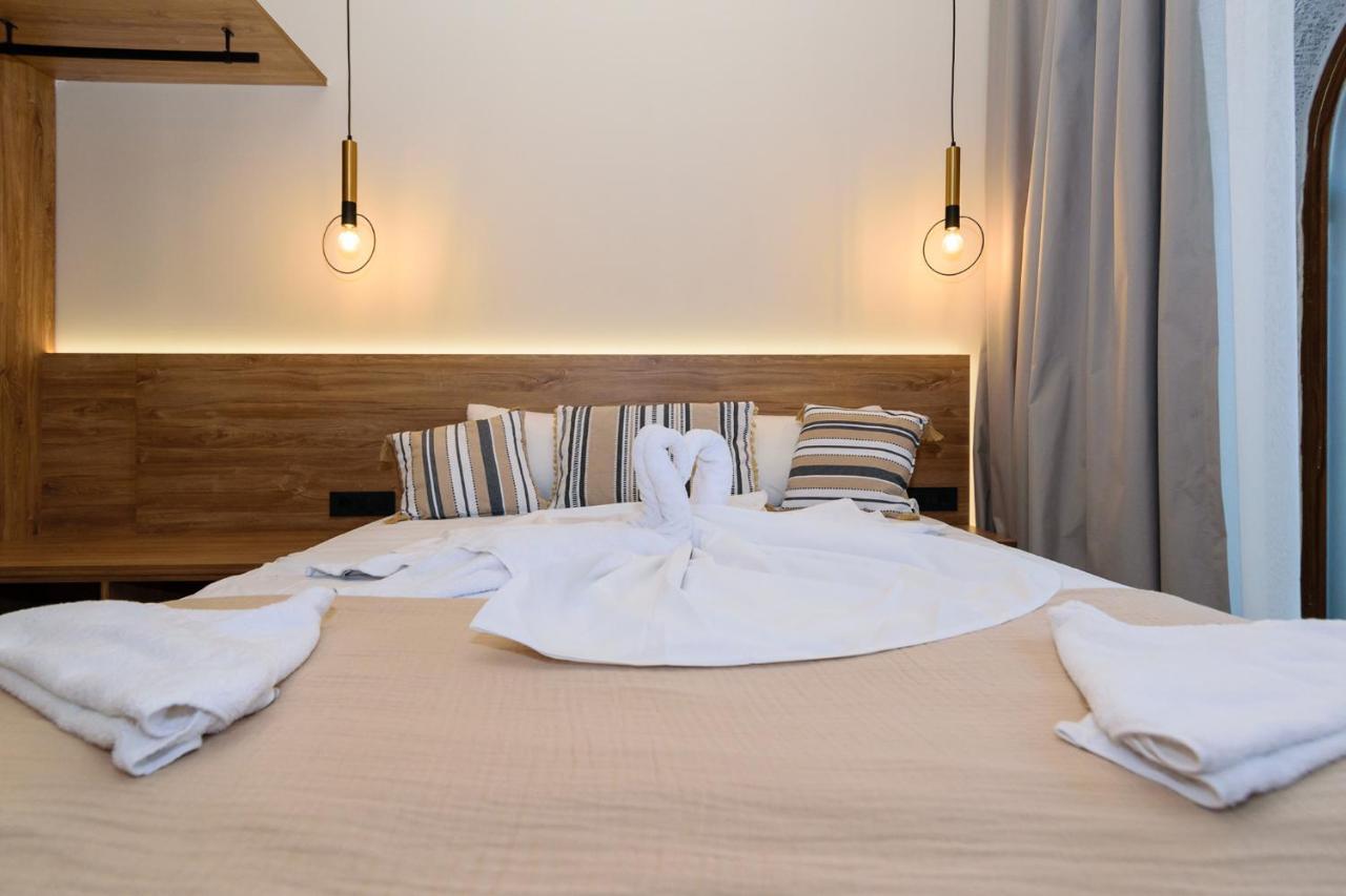 Teo Apartments Джорджополис Екстериор снимка