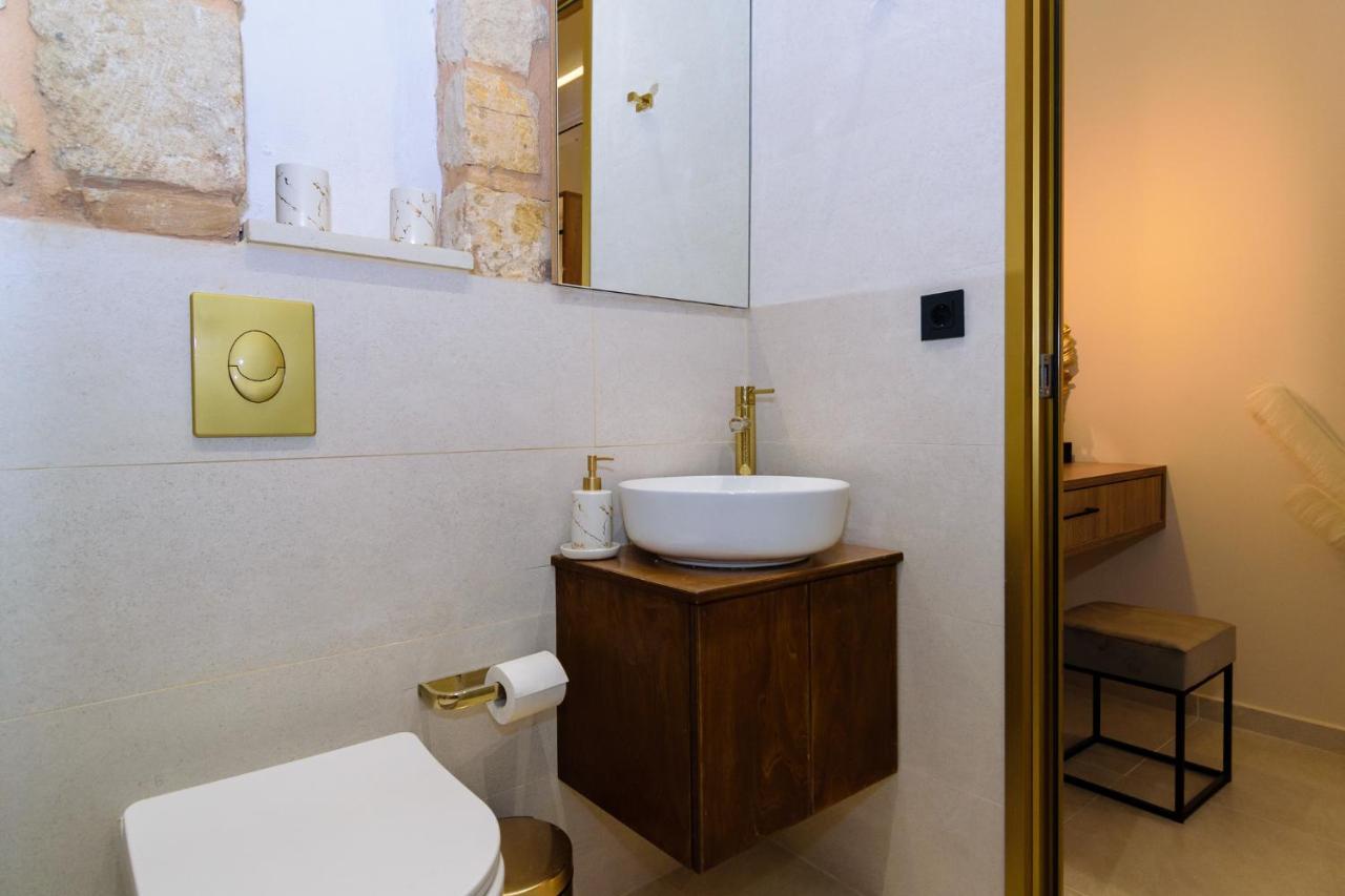 Teo Apartments Джорджополис Екстериор снимка