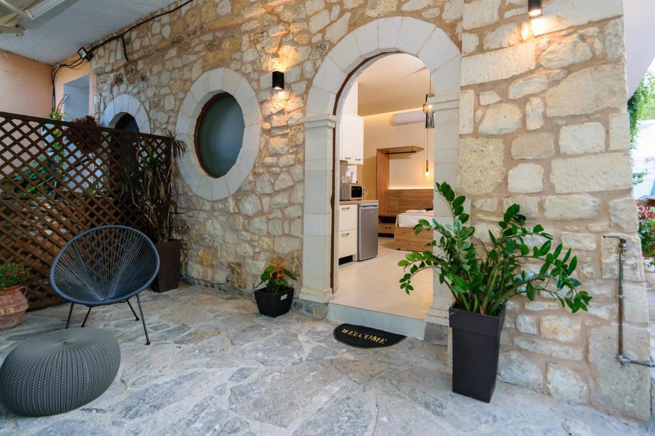 Teo Apartments Джорджополис Екстериор снимка