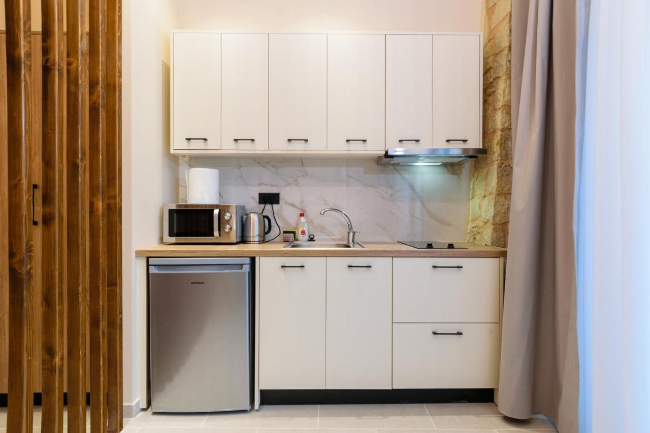 Teo Apartments Джорджополис Екстериор снимка