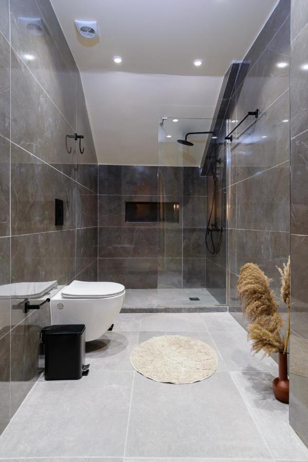 Teo Apartments Джорджополис Екстериор снимка