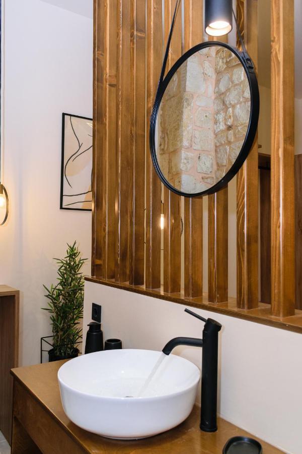 Teo Apartments Джорджополис Екстериор снимка